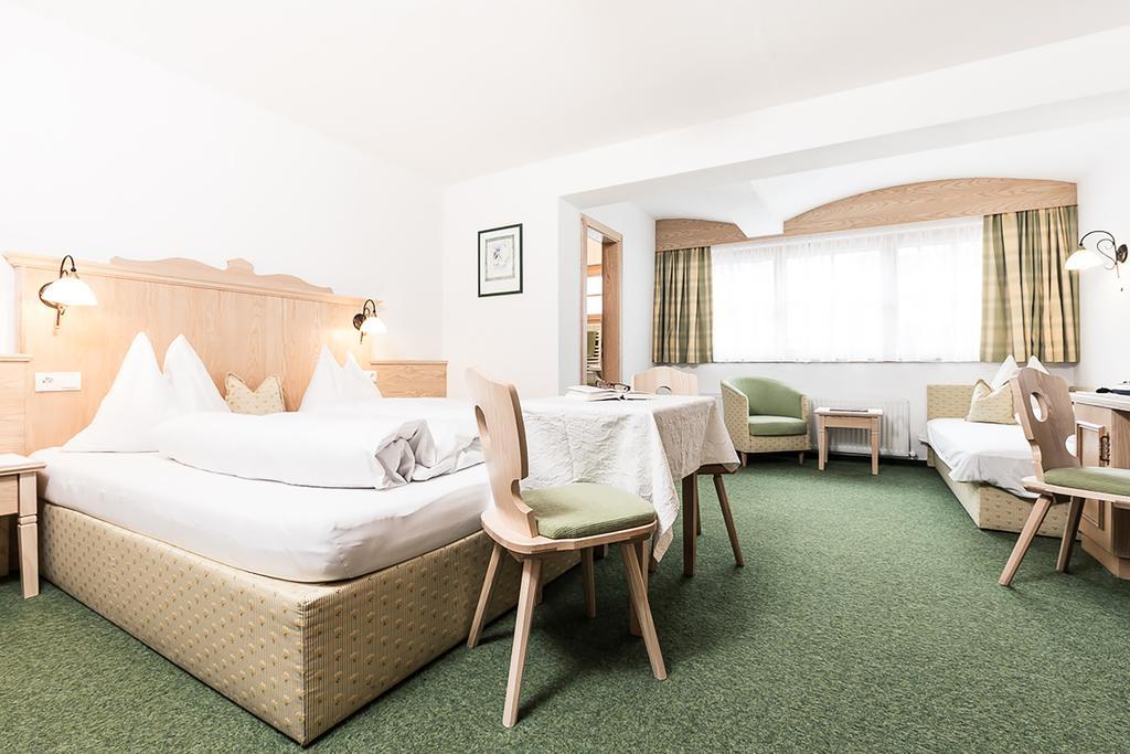 Madle - B&B Solden Bagian luar foto