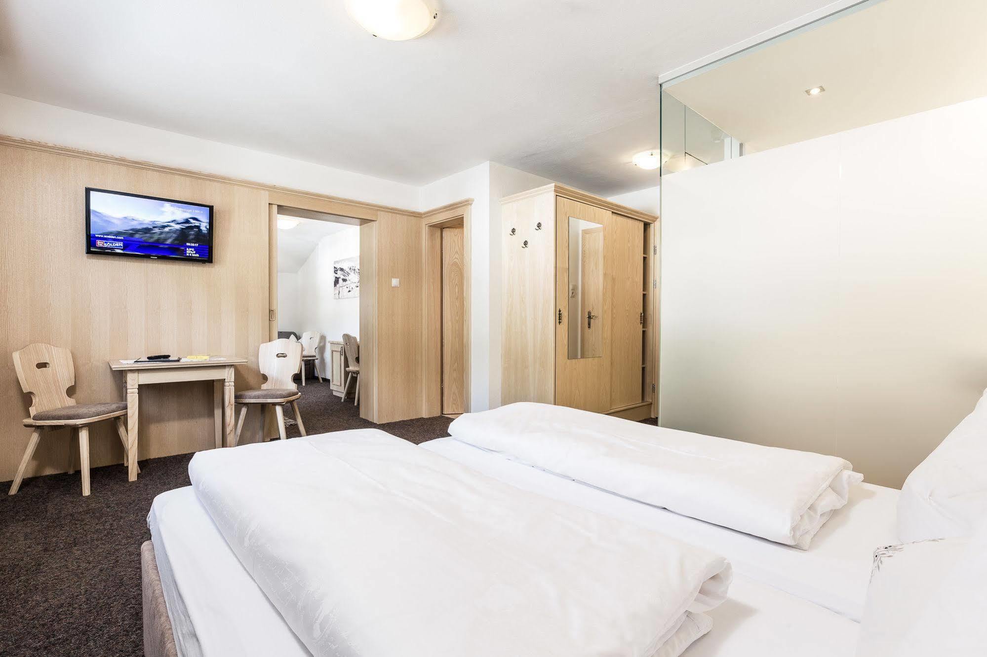 Madle - B&B Solden Bagian luar foto
